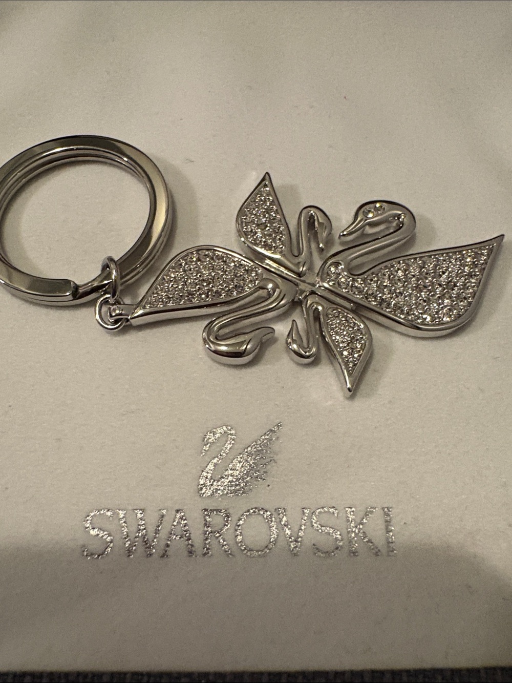 Swarovski Swan Silver Crystal Keychain New with pouch in box.